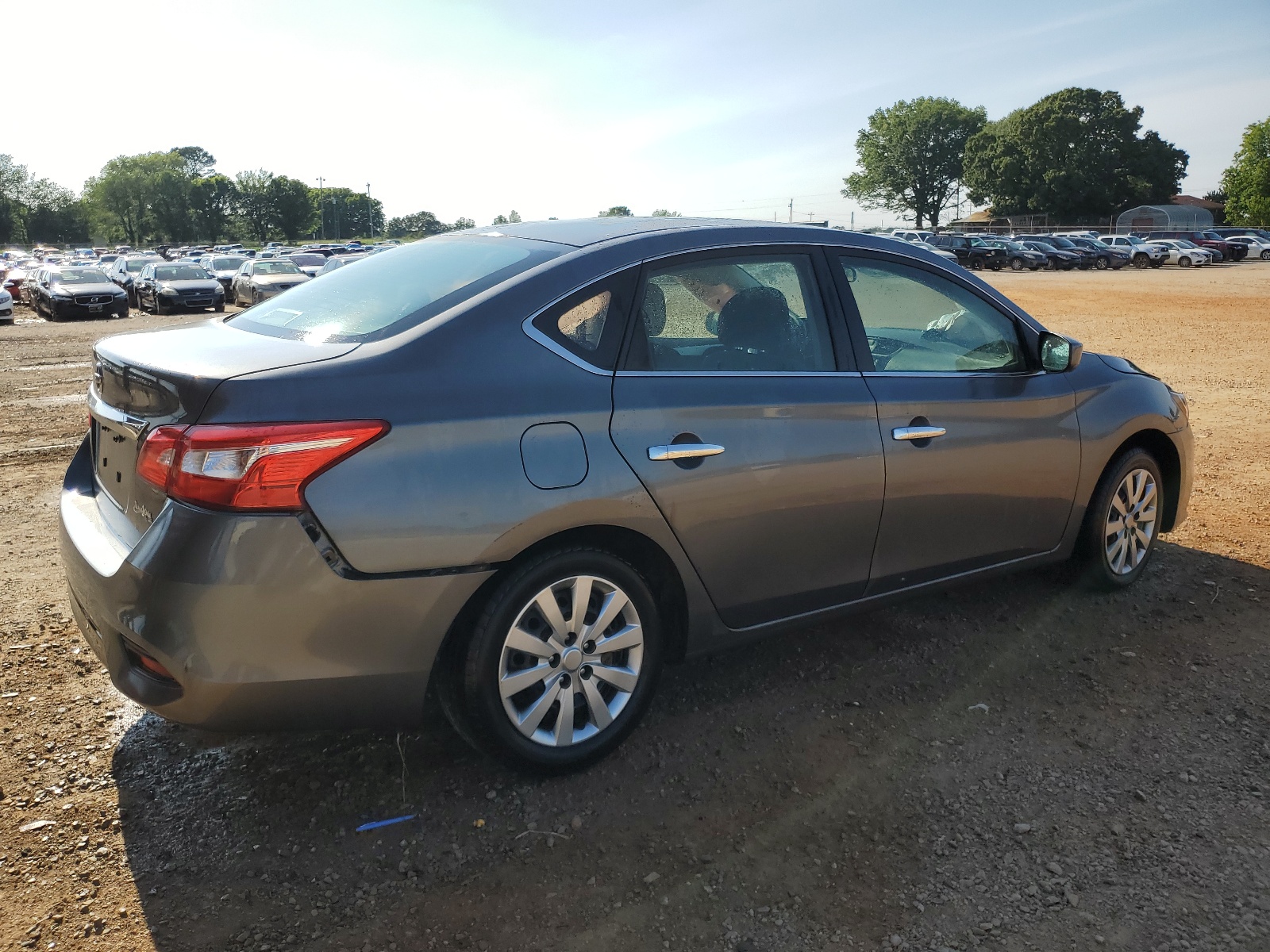 3N1AB7AP1KY369724 2019 Nissan Sentra S