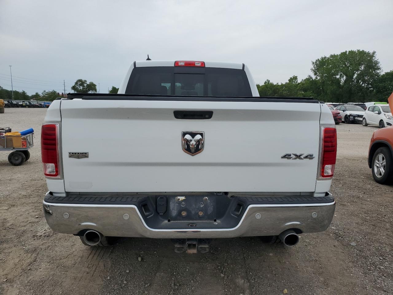 1C6RR7NM9ES276682 2014 Ram 1500 Laramie