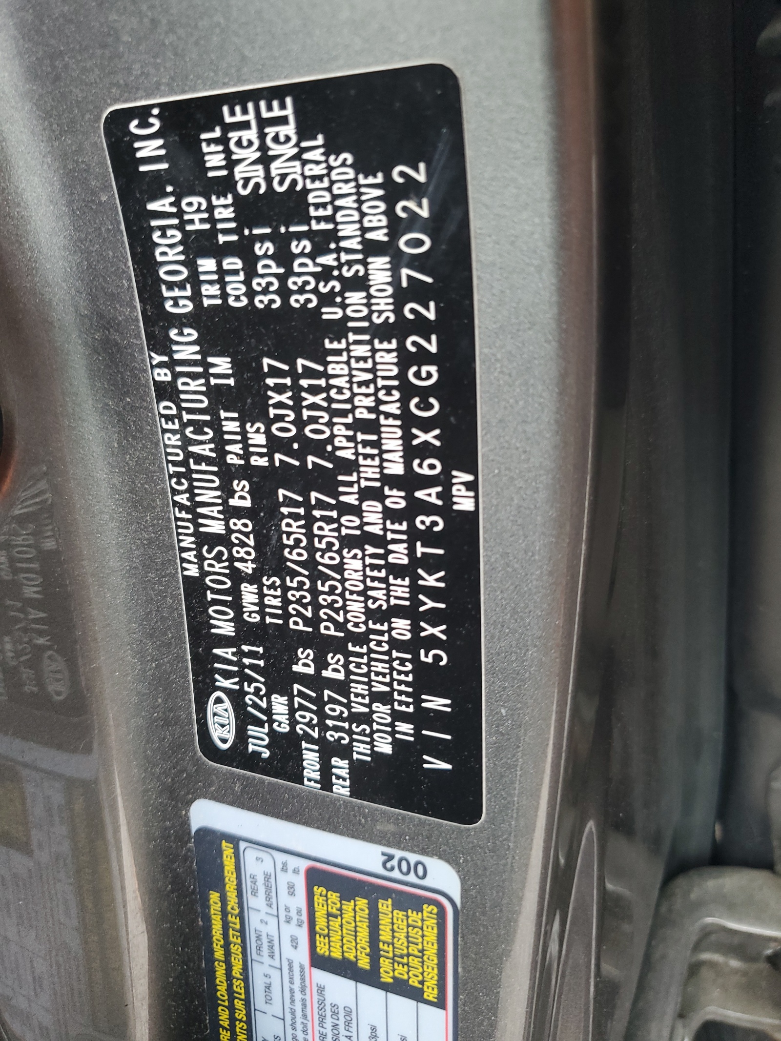 5XYKT3A6XCG227022 2012 Kia Sorento Base