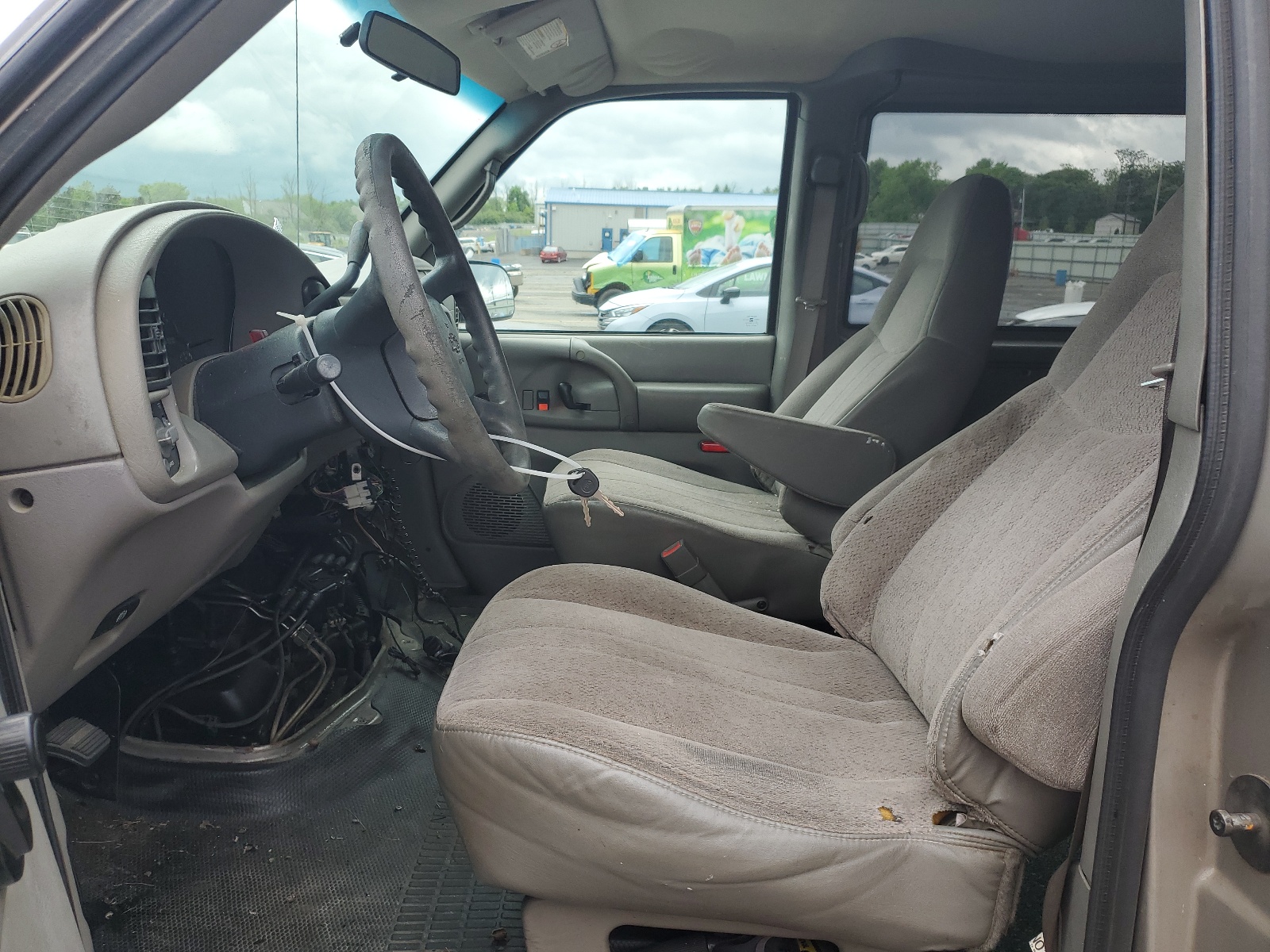 1GCDM19X63B118641 2003 Chevrolet Astro