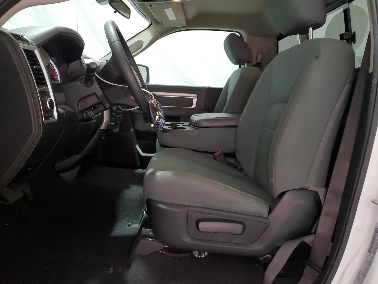 2019 RAM 1500 - Image 7