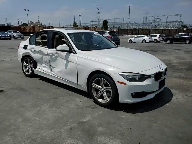 2013 BMW 320 I xDrive VIN: WBA3C3C53DF980725 Lot: 56238484