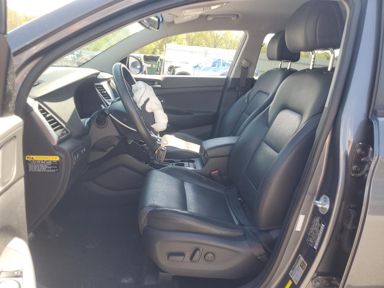 2017 Hyundai Tucson Limited VIN: KM8J3CA27HU375834 Lot: 54494364