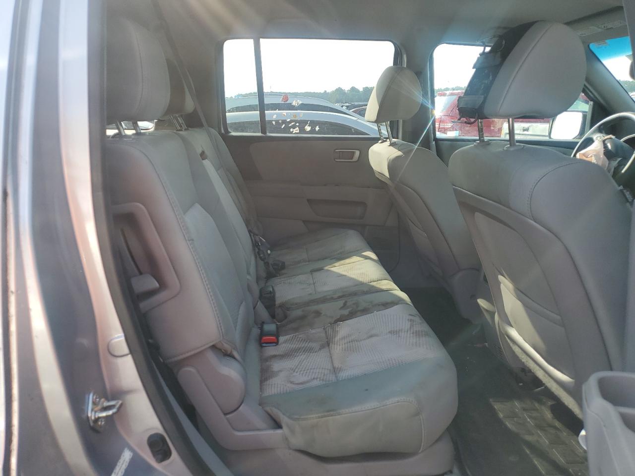 5FNYF3H26FB020577 2015 Honda Pilot Lx