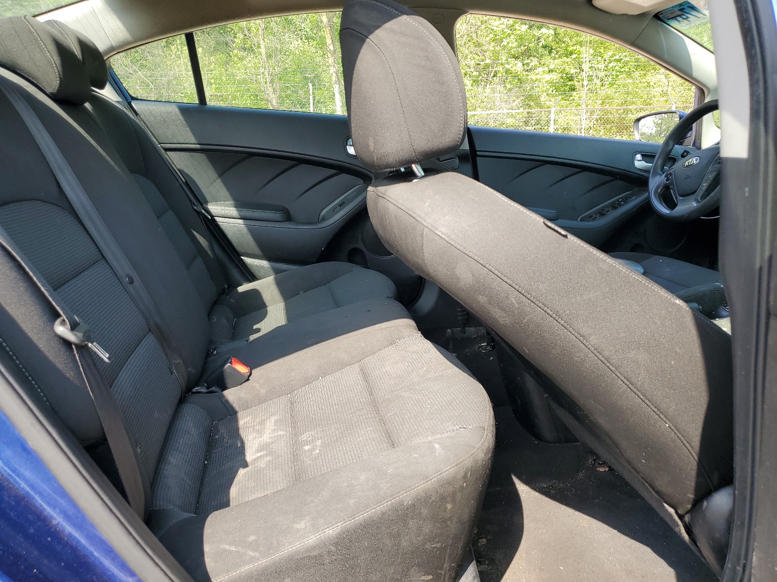 3KPFK4A78HE137259 2017 Kia Forte Lx