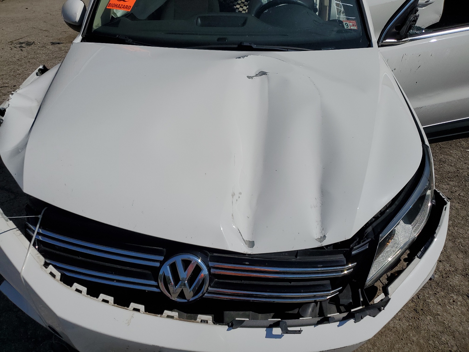 WVGAV7AX4CW551927 2012 Volkswagen Tiguan S