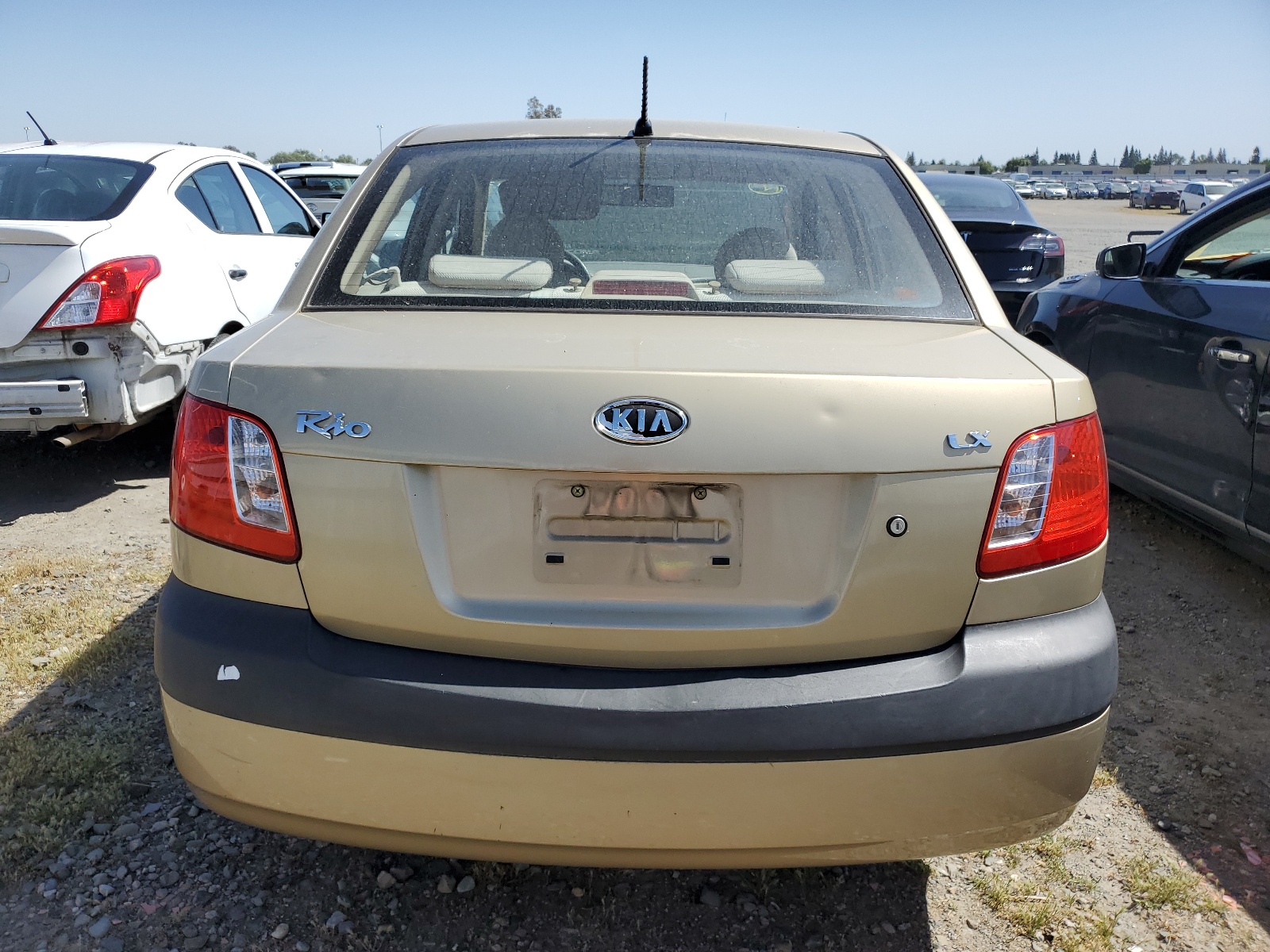 KNADE123176193070 2007 Kia Rio Base