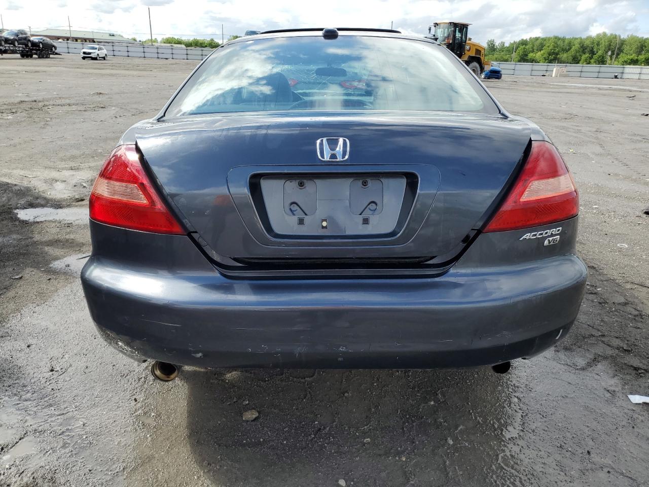 1HGCM82625A009870 2005 Honda Accord Ex