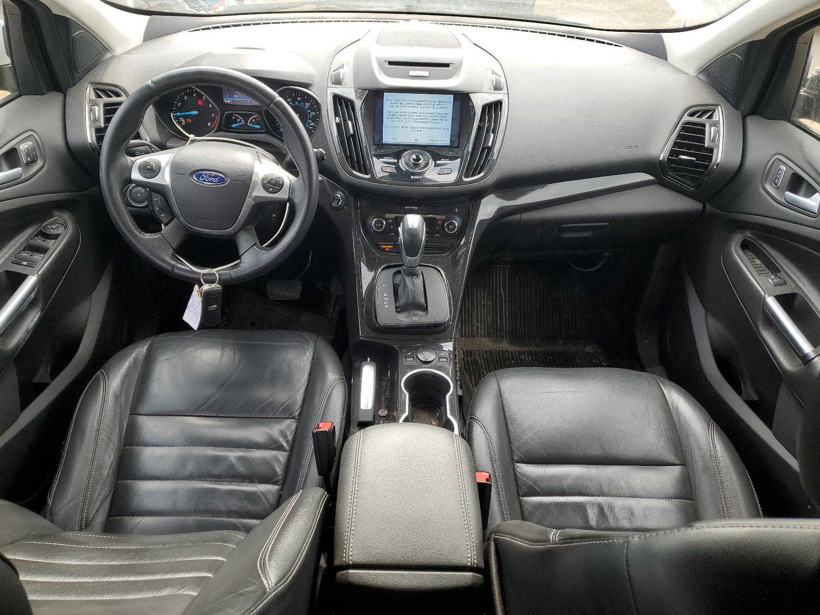 1FMCU9JX8GUB10259 2016 Ford Escape Titanium