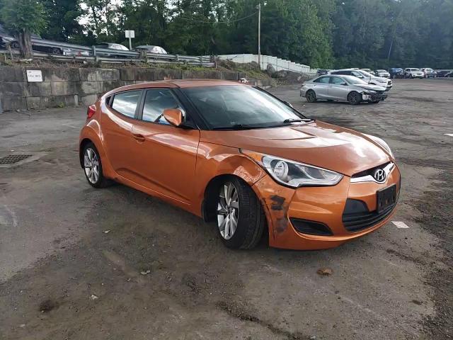 2016 Hyundai Veloster VIN: KMHTC6AD8GU300974 Lot: 56714344