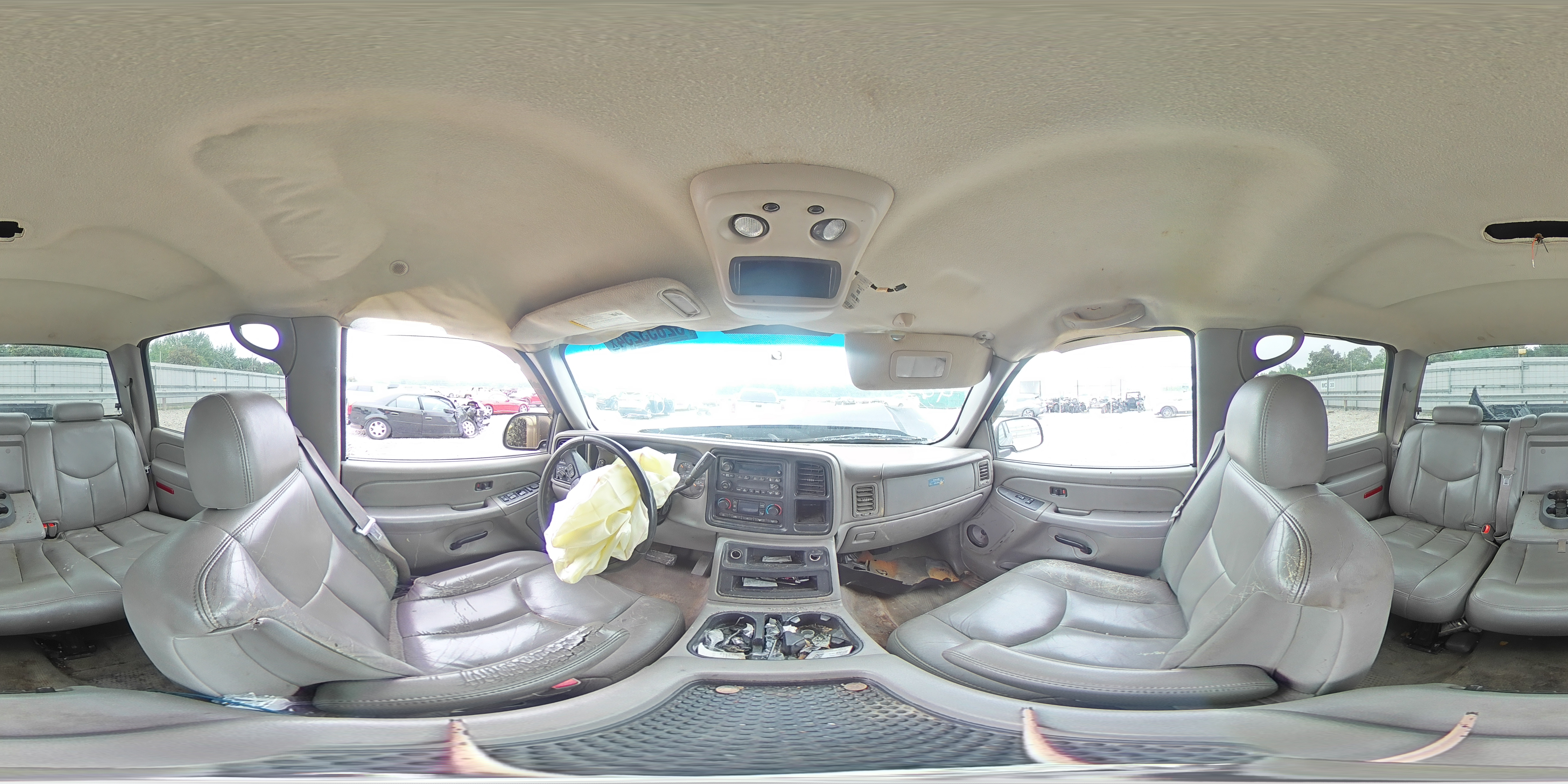 2006 Chevrolet Silverado - Image 13