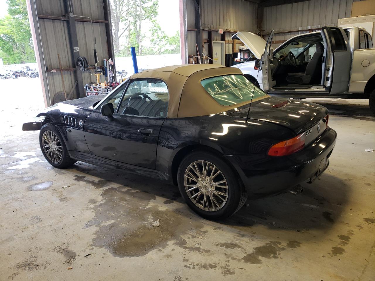 1997 BMW Z3 2.8 VIN: 4USCJ3328VLC09322 Lot: 53353984