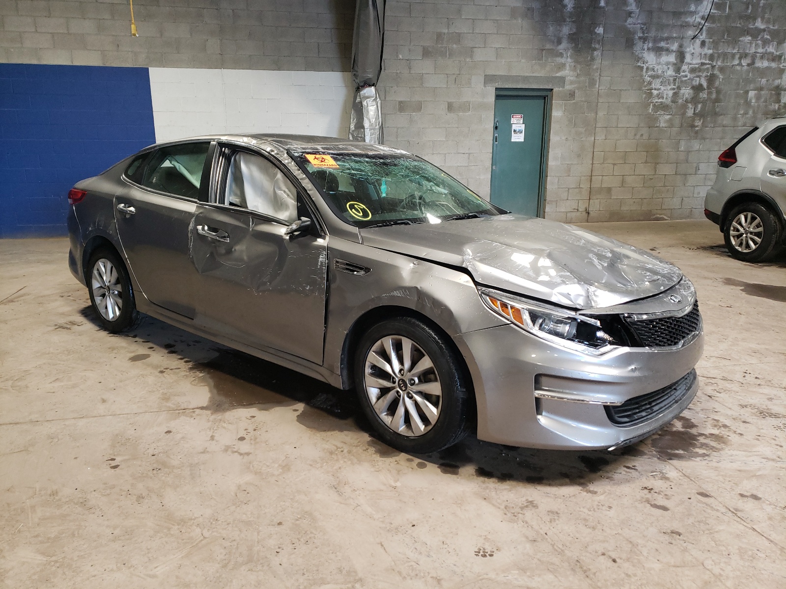 2017 Kia Optima Lx vin: 5XXGT4L3XHG163381