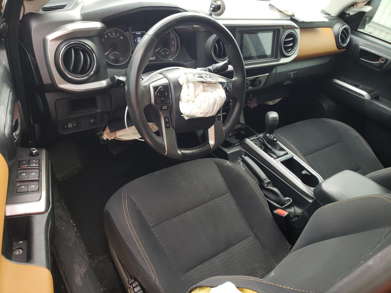 2018 Toyota Tacoma Double Cab VIN: 5TFAZ5CN2JX063270 Lot: 56738864