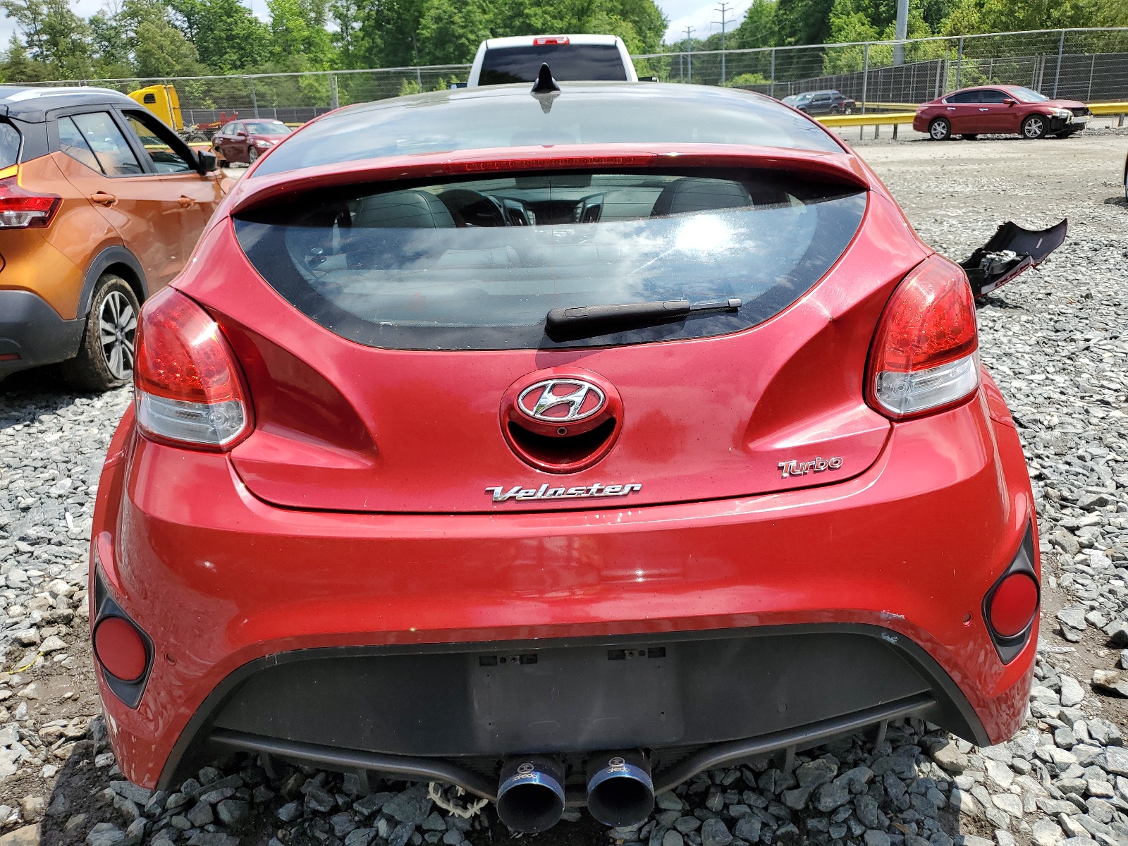 KMHTC6AEXFU236072 2015 Hyundai Veloster Turbo