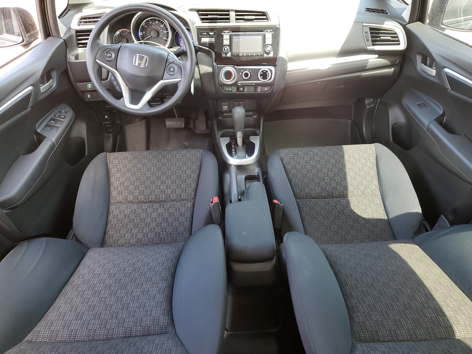 2016 Honda Fit Lx vin: JHMGK5H51GX017119