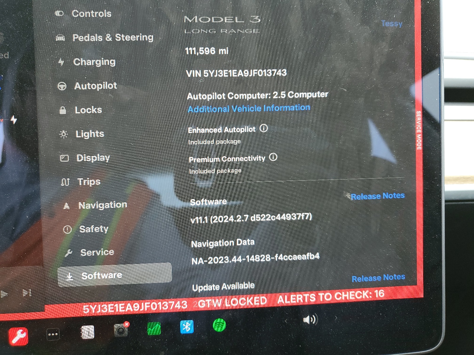 5YJ3E1EA9JF013743 2018 Tesla Model 3