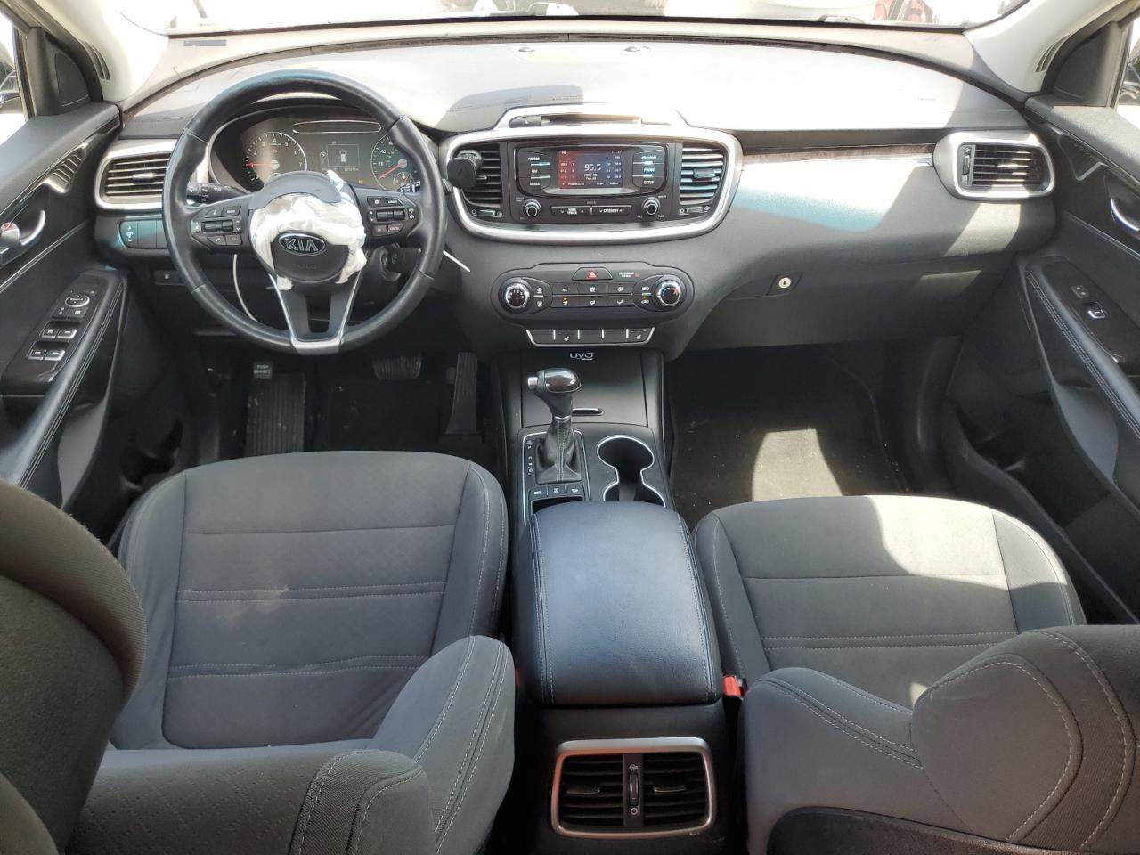 5XYPGDA30GG178425 2016 Kia Sorento Lx