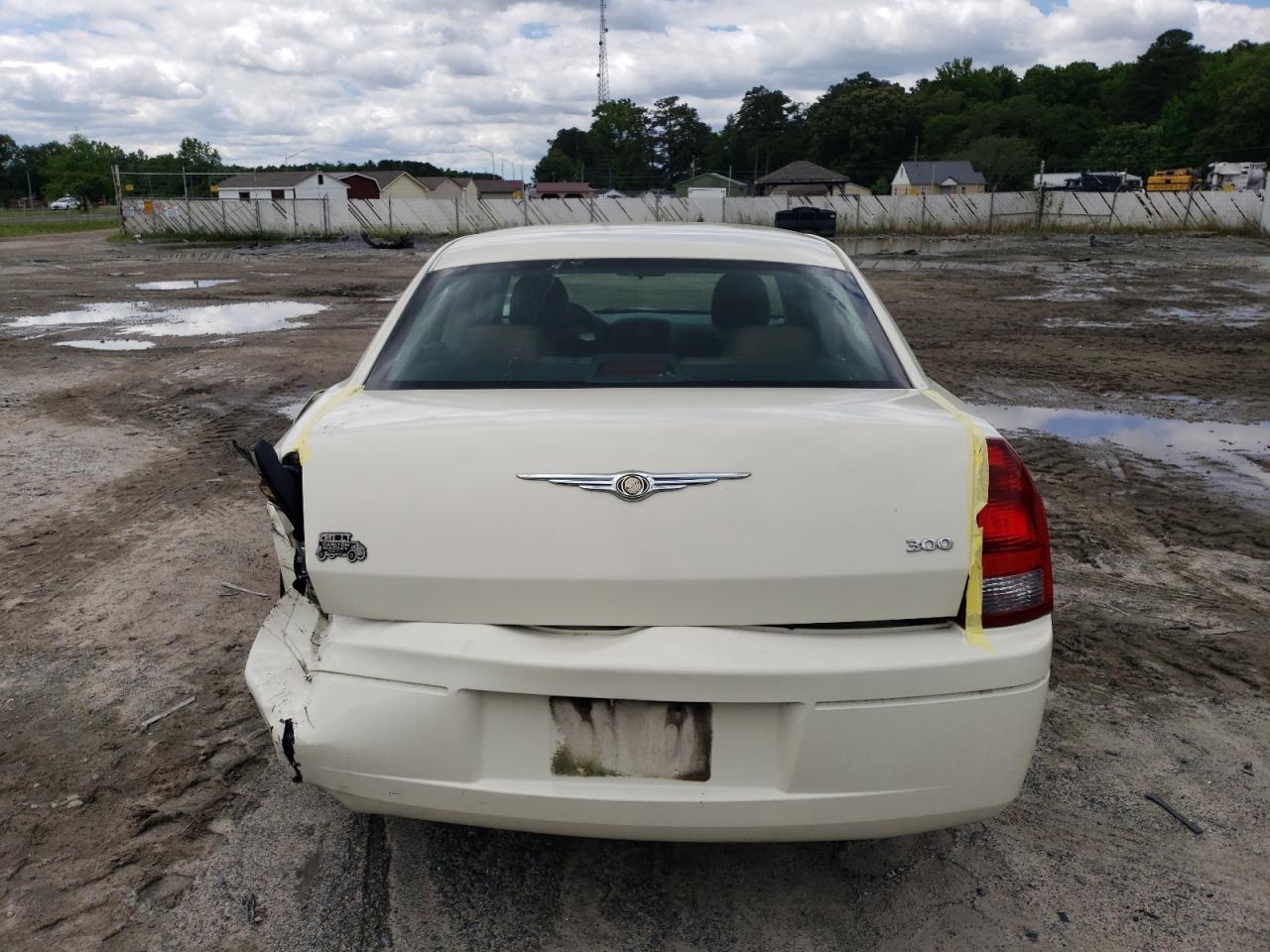 2007 Chrysler 300 VIN: 2C3KA43R37H702654 Lot: 54872464