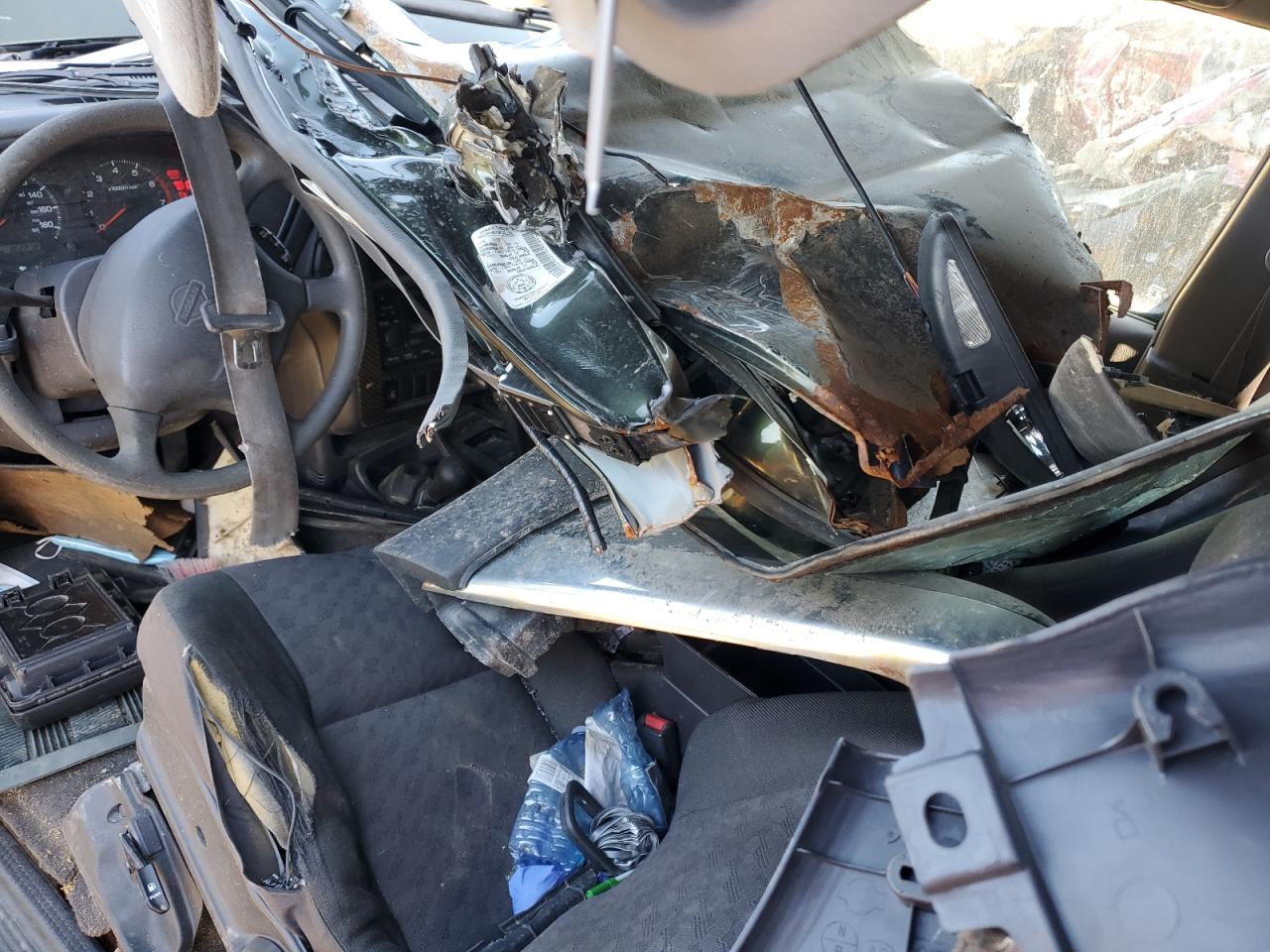 1999 Nissan Pathfinder Le VIN: JN8AR05Y5XW300203 Lot: 56666754