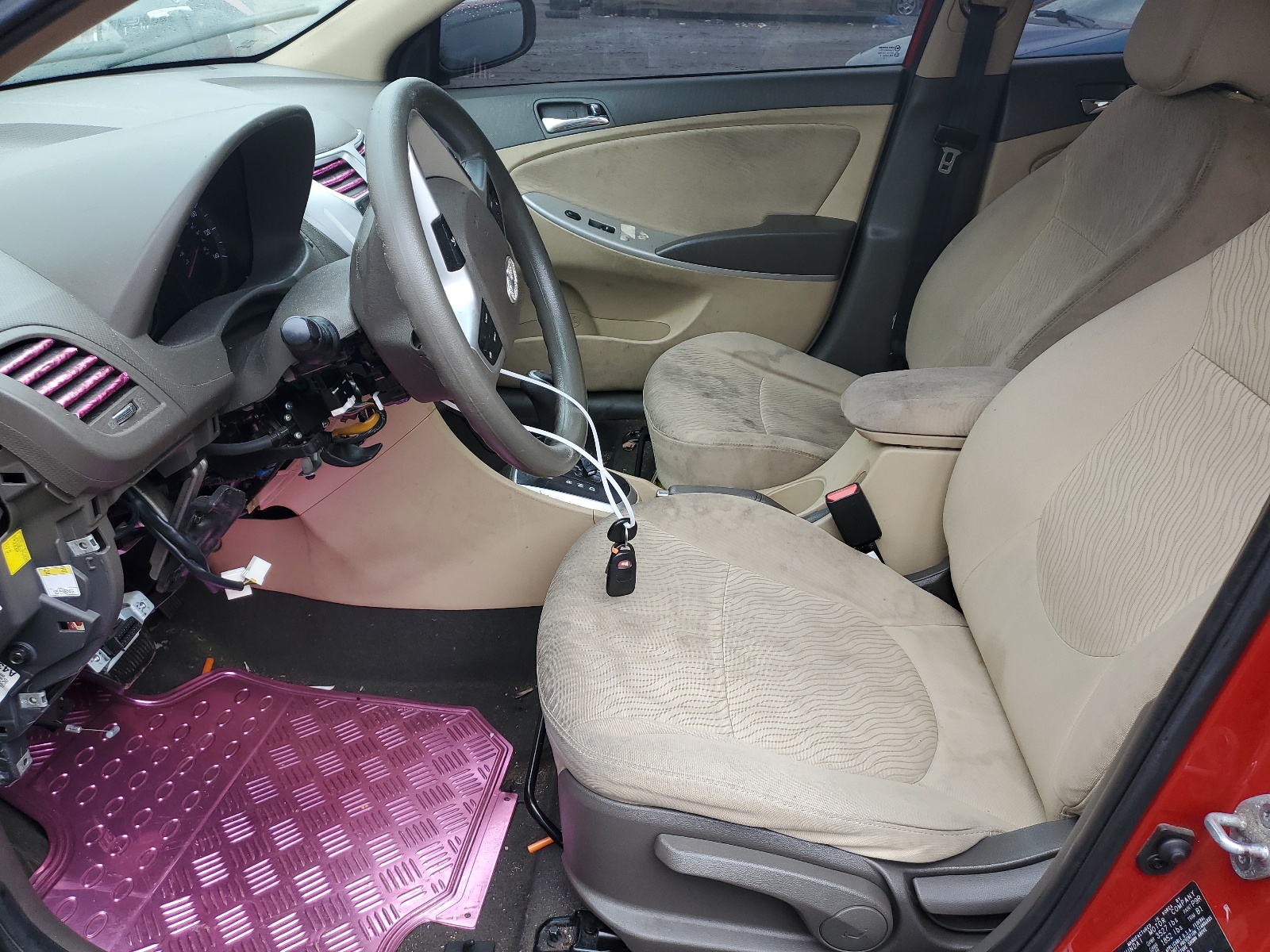 KMHCU4AE1DU463231 2013 Hyundai Accent Gls