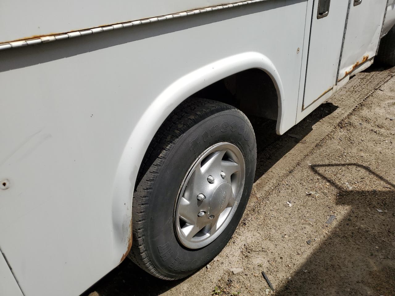 2011 Ford Econoline E350 Super Duty Cutaway Van VIN: 1FDSE3FL9BDA62260 Lot: 53578434