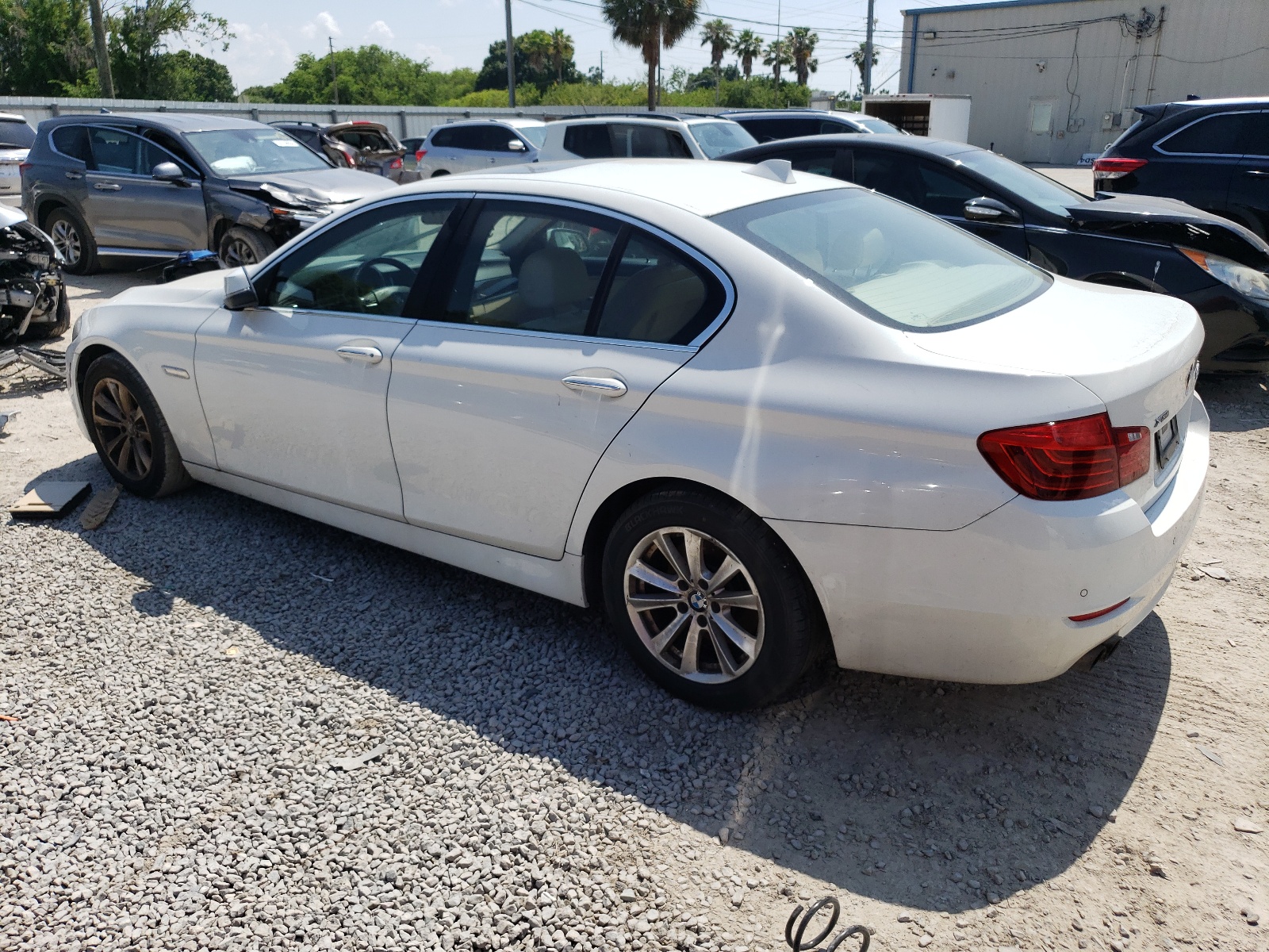 2014 BMW 528 Xi vin: WBA5A7C51ED619612