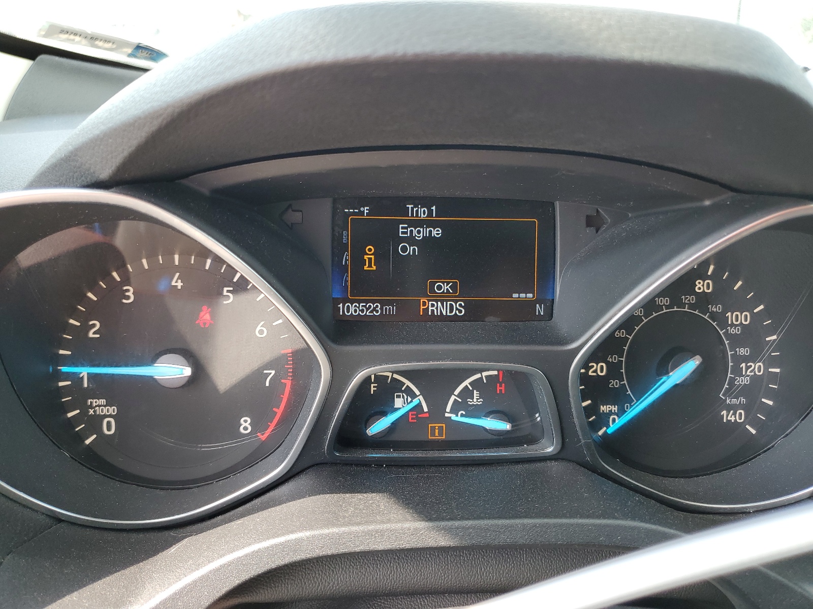 1FMCU0G99HUA78279 2017 Ford Escape Se