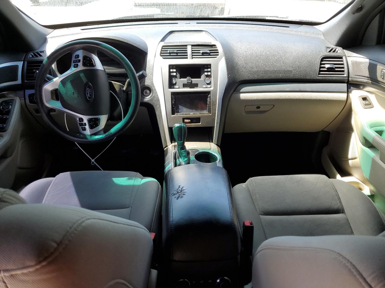 2013 Ford Explorer - Image 8