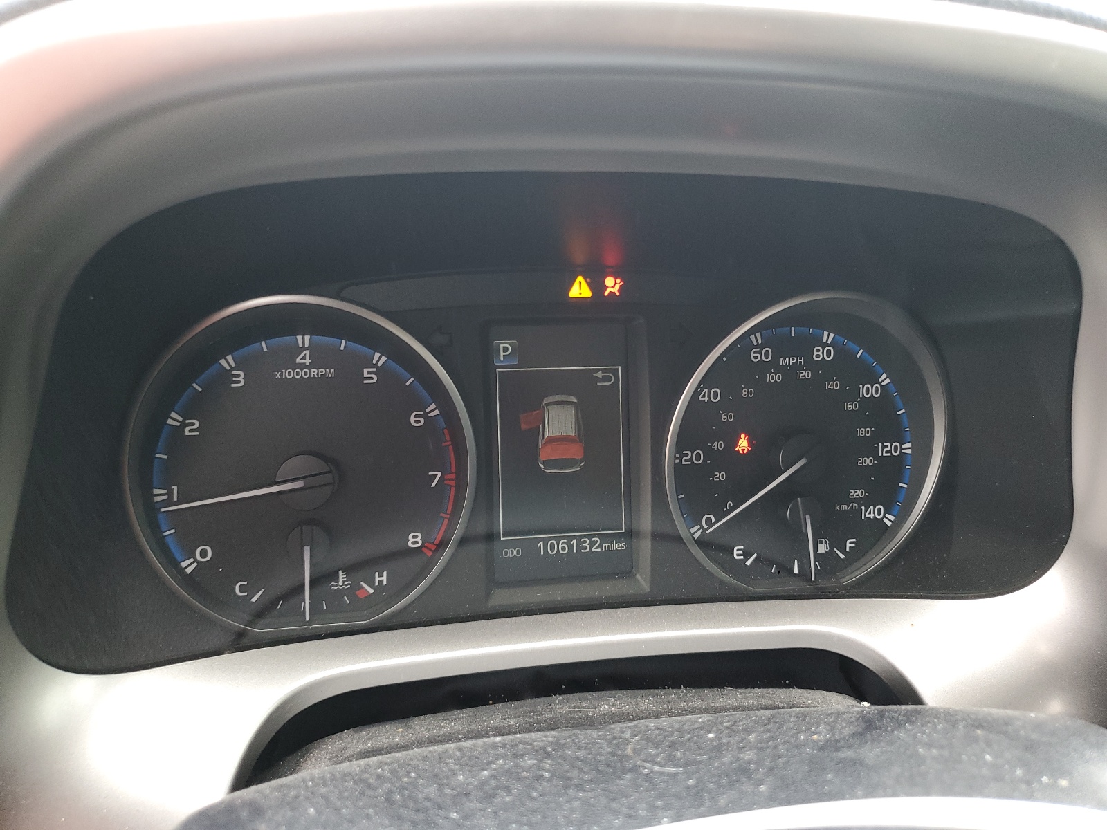 JTMWFREVXHD096211 2017 Toyota Rav4 Xle