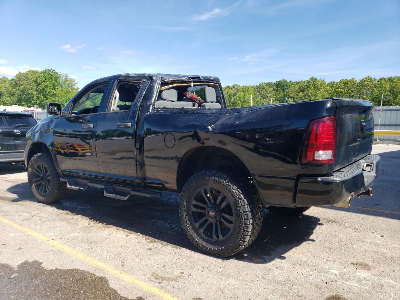 2014 RAM 1500 - Image 2