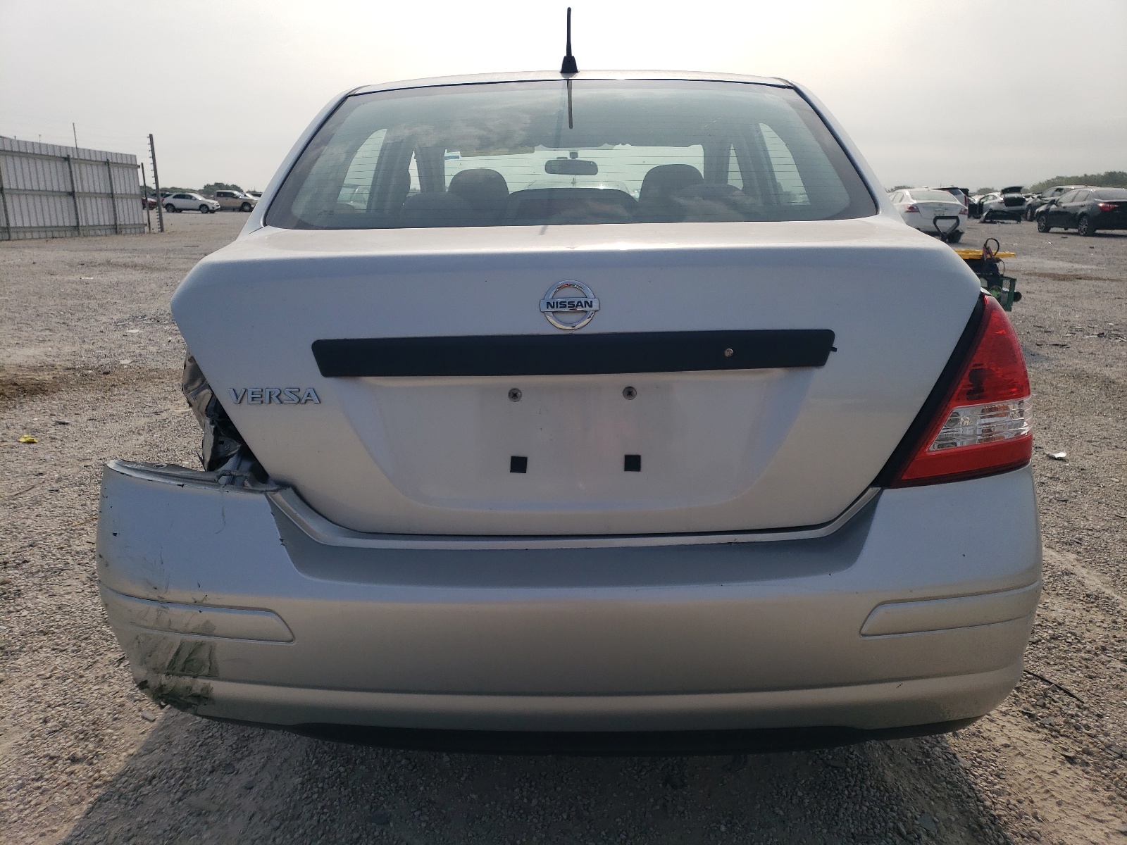 3N1CC11E49L422411 2009 Nissan Versa S