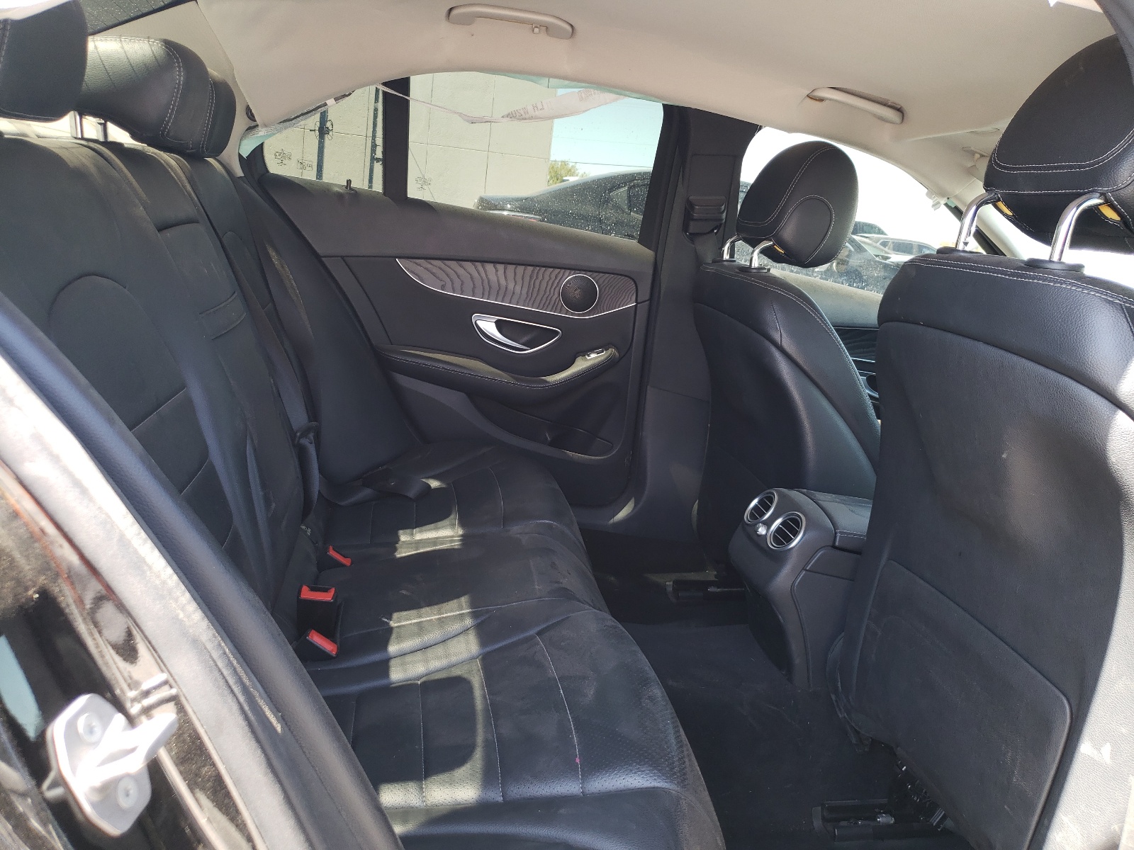 55SWF4JB8HU199875 2017 Mercedes-Benz C 300