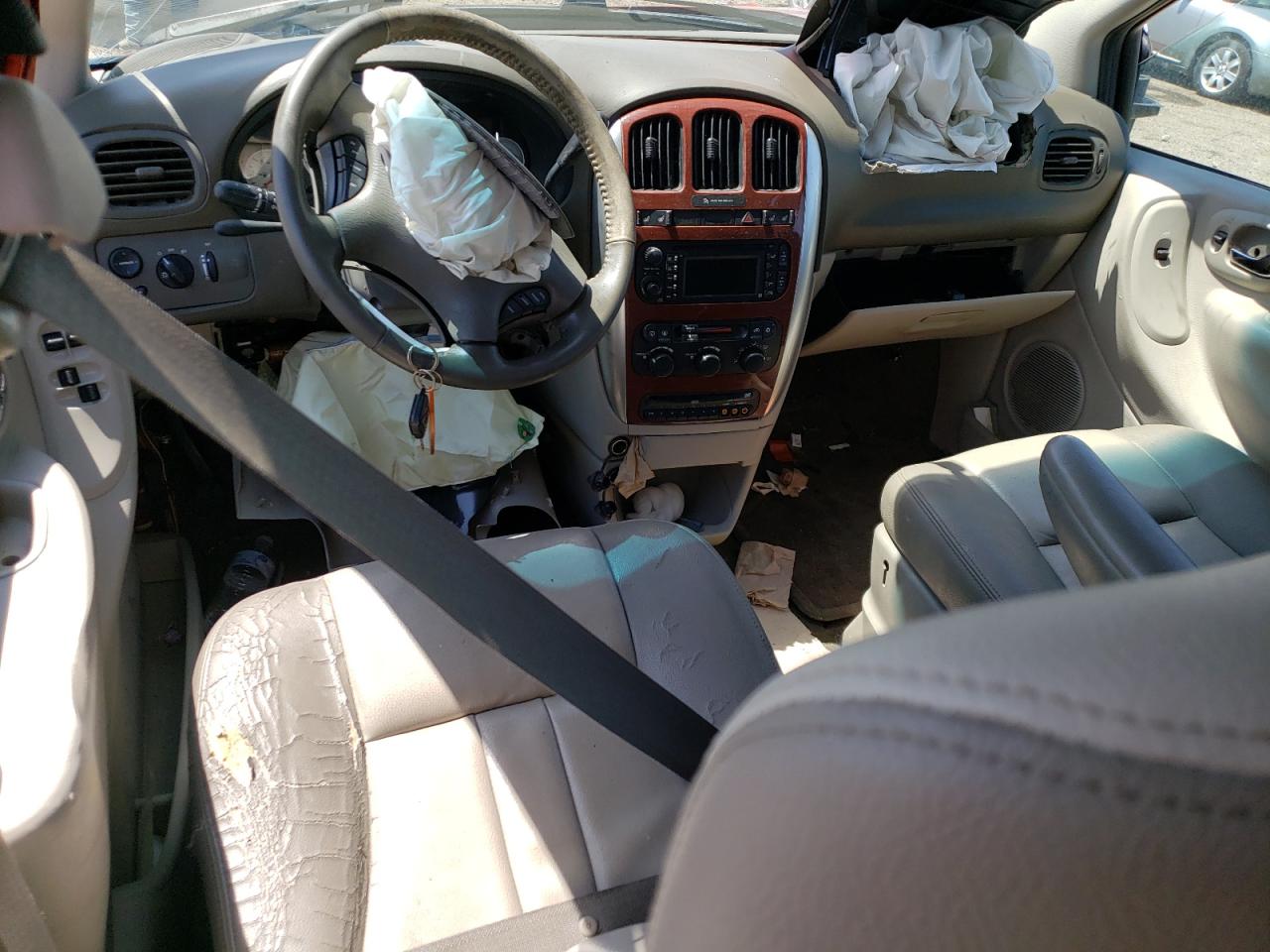 2006 Chrysler Town & Country Touring VIN: 2A4GP54L26R692282 Lot: 56050964