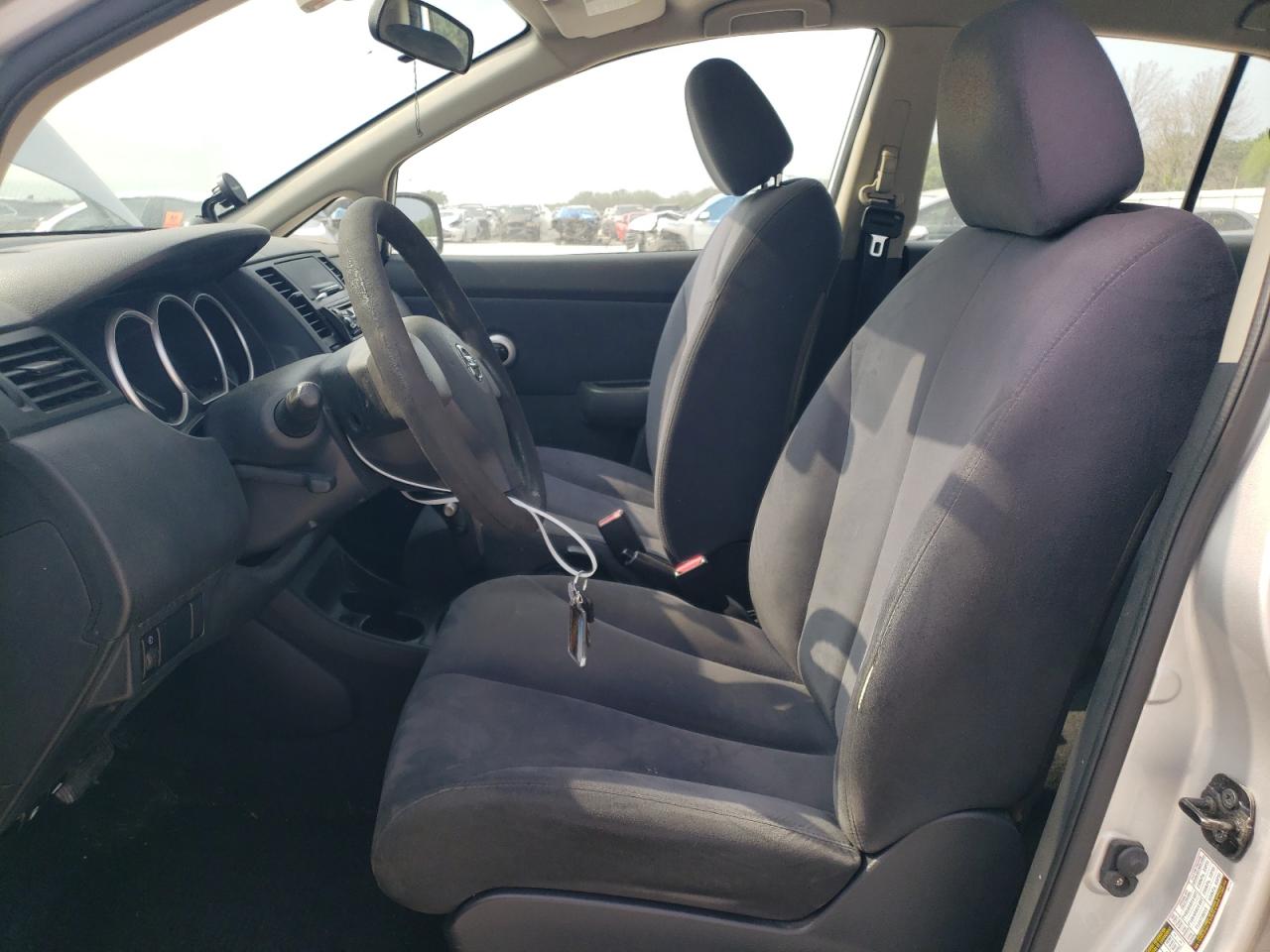 2009 Nissan Versa S VIN: 3N1CC11E49L422411 Lot: 54321654