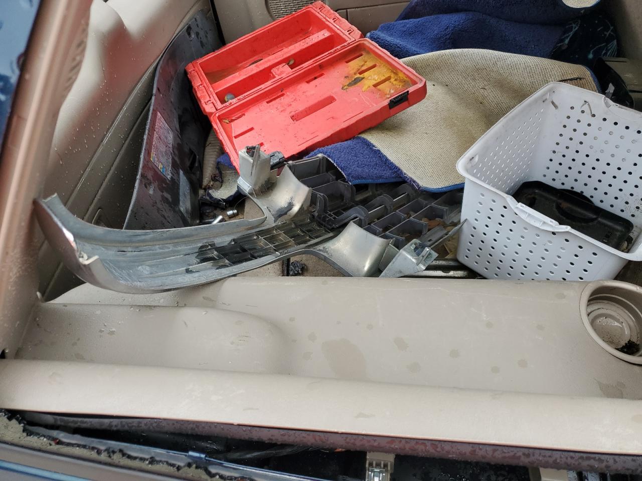 2005 Chevrolet Tahoe C1500 VIN: 1GNEC13T05R195858 Lot: 54932494