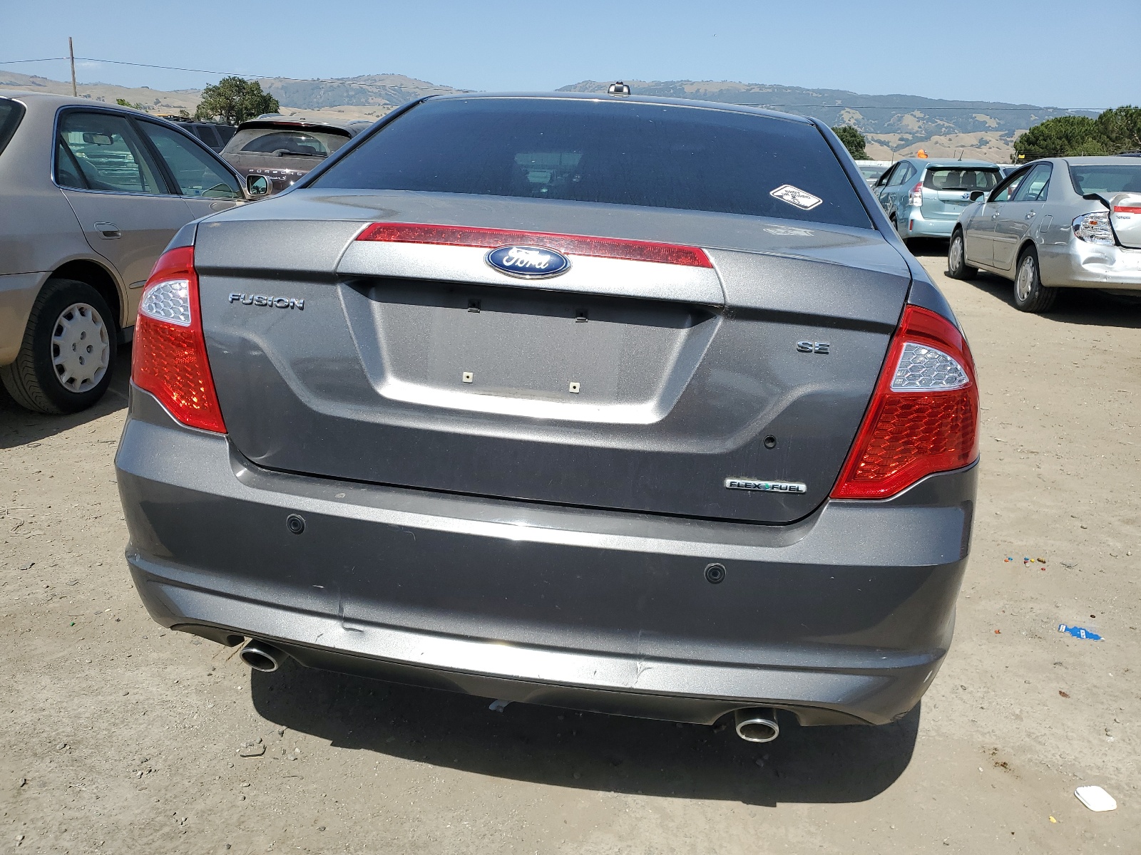 3FAHP0HG1BR139952 2011 Ford Fusion Se