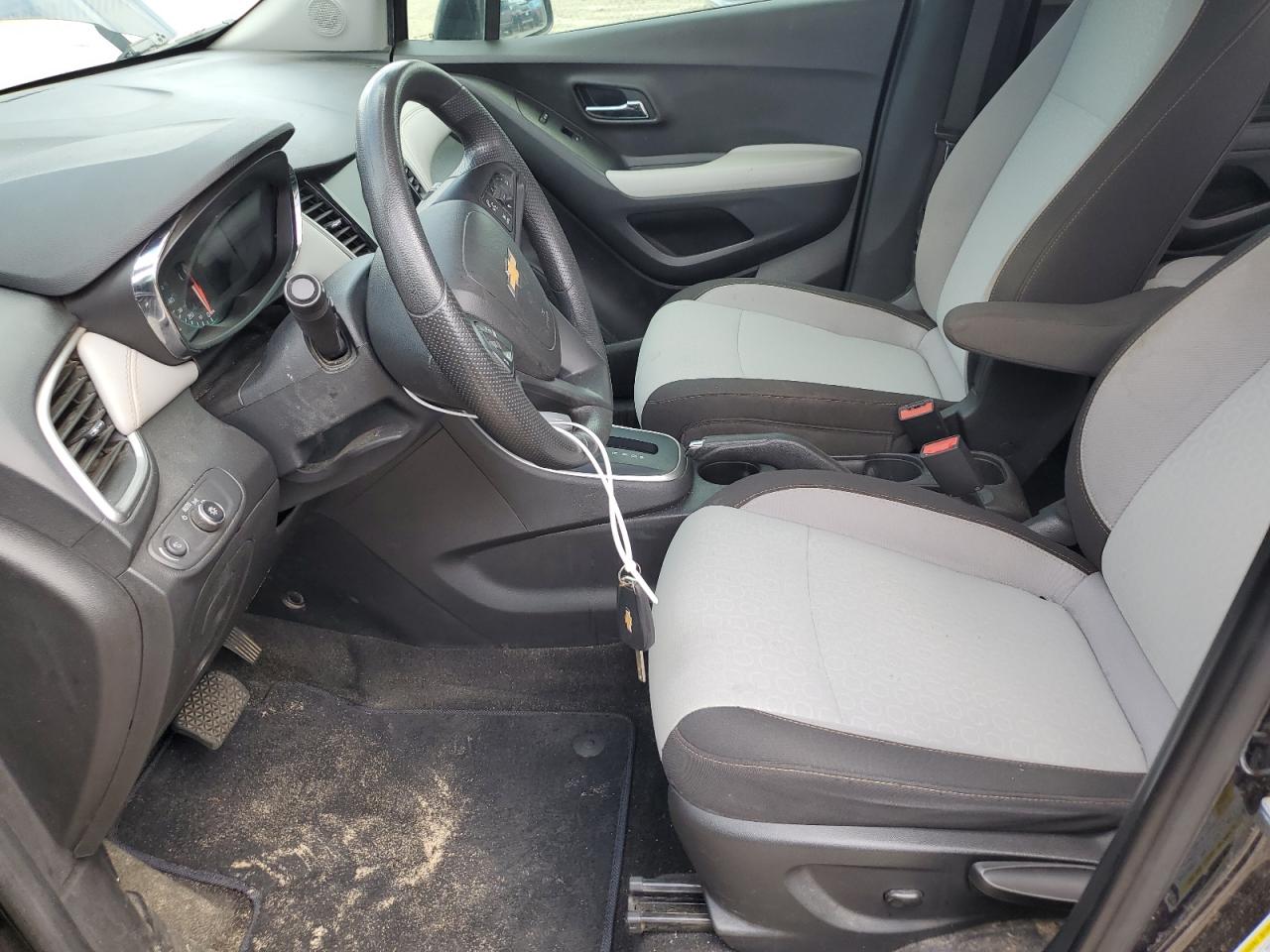 2021 Chevrolet Trax Ls VIN: KL7CJNSB2MB348847 Lot: 55366174