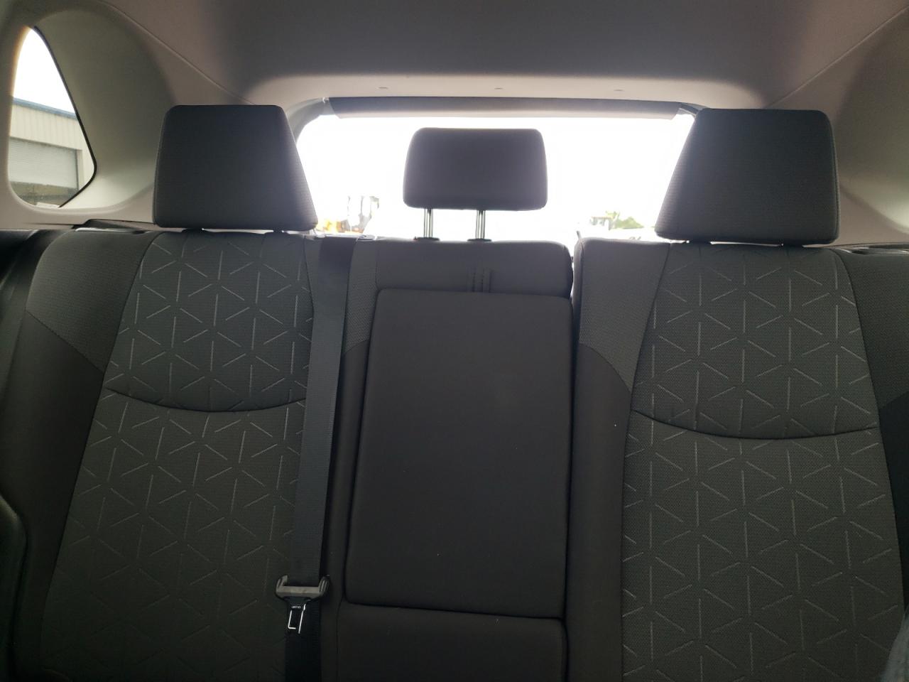 2020 Toyota Rav4 Xle VIN: 2T3W1RFV2LC046879 Lot: 56235004