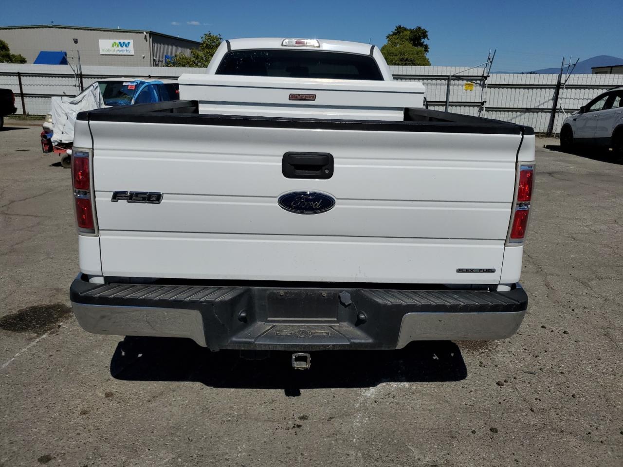 2014 Ford F150 VIN: 1FTMF1CM2EKG07565 Lot: 54425344