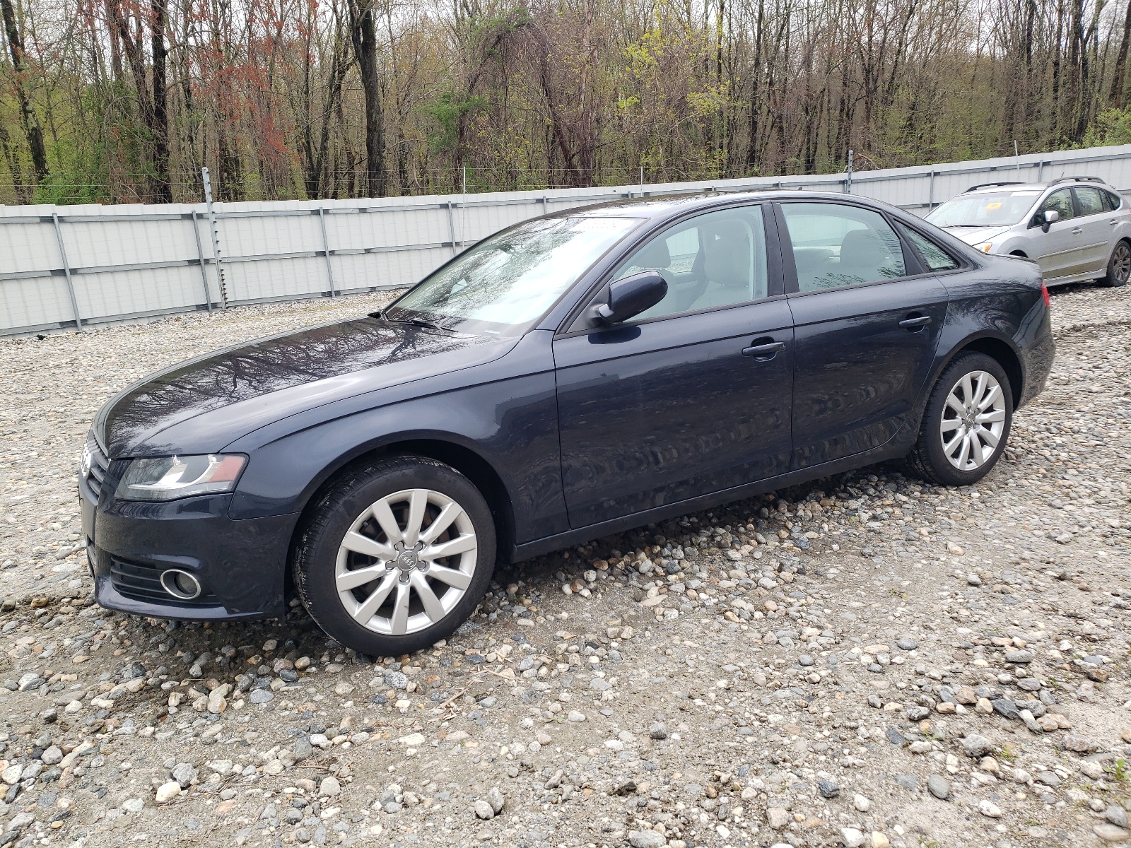 2012 Audi A4 Premium vin: WAUBFAFL3CN003140