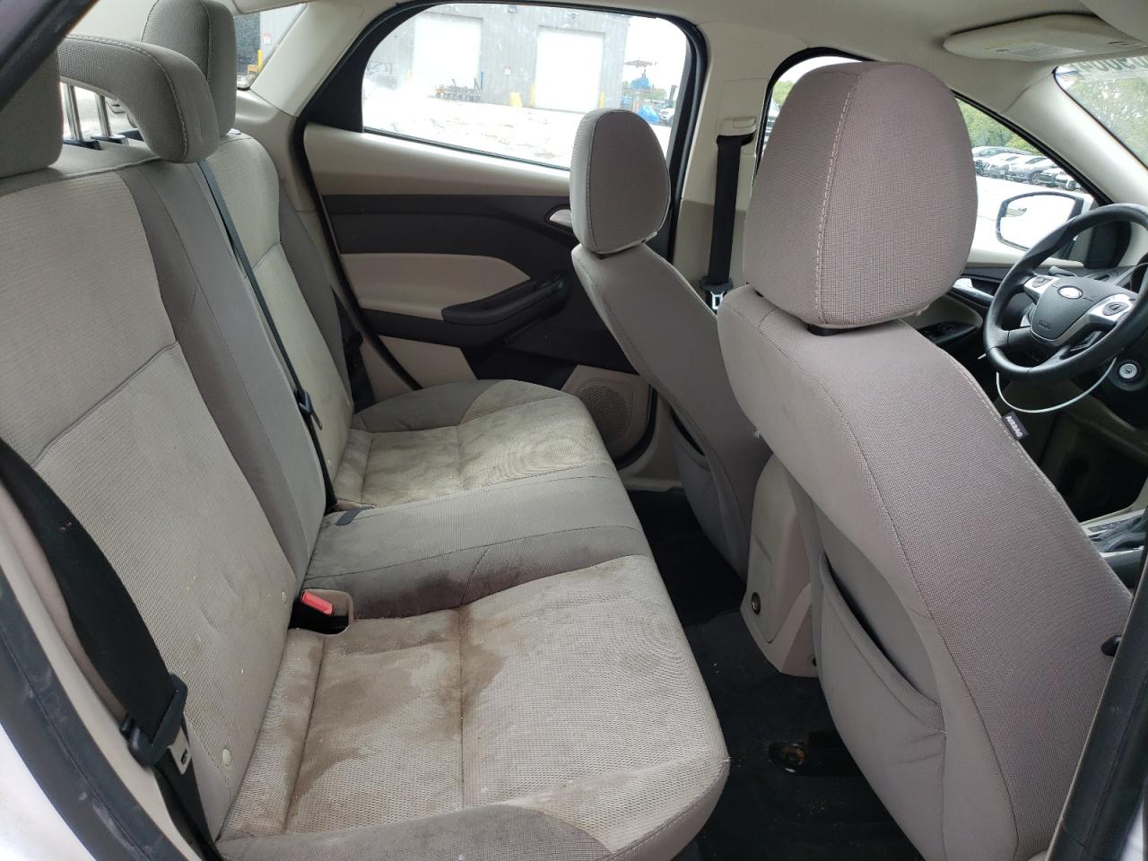 1FADP3F20DL292475 2013 Ford Focus Se