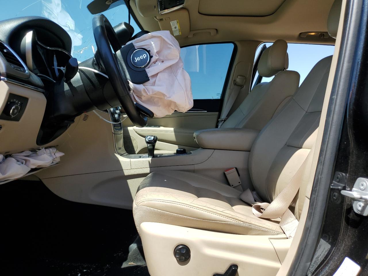 2015 Jeep Grand Cherokee Limited VIN: 1C4RJFBG3FC607325 Lot: 53228344