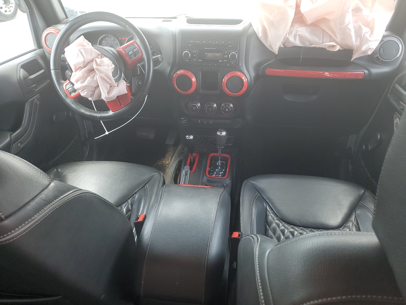 1C4BJWDG1GL343683 2016 Jeep Wrangler Unlimited Sport