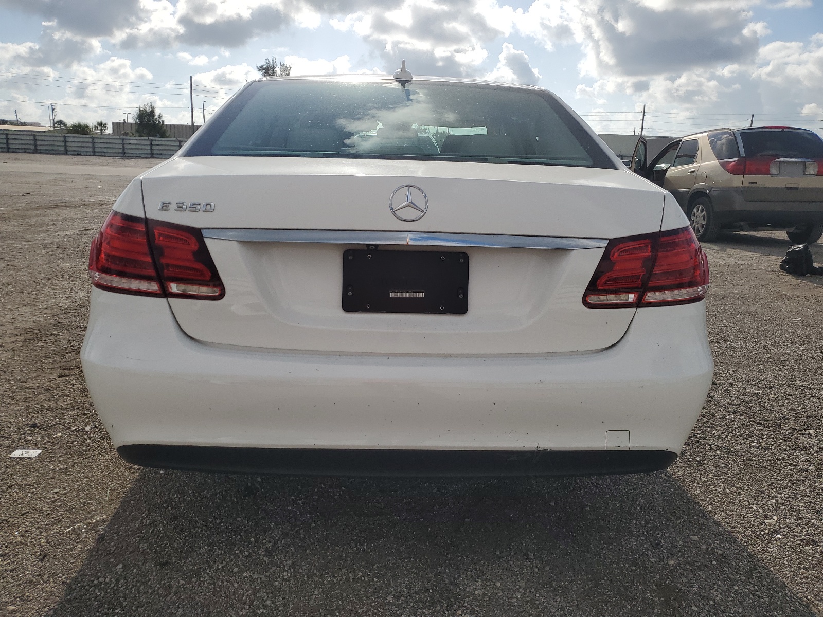 WDDHF5KB7GB241863 2016 Mercedes-Benz E 350