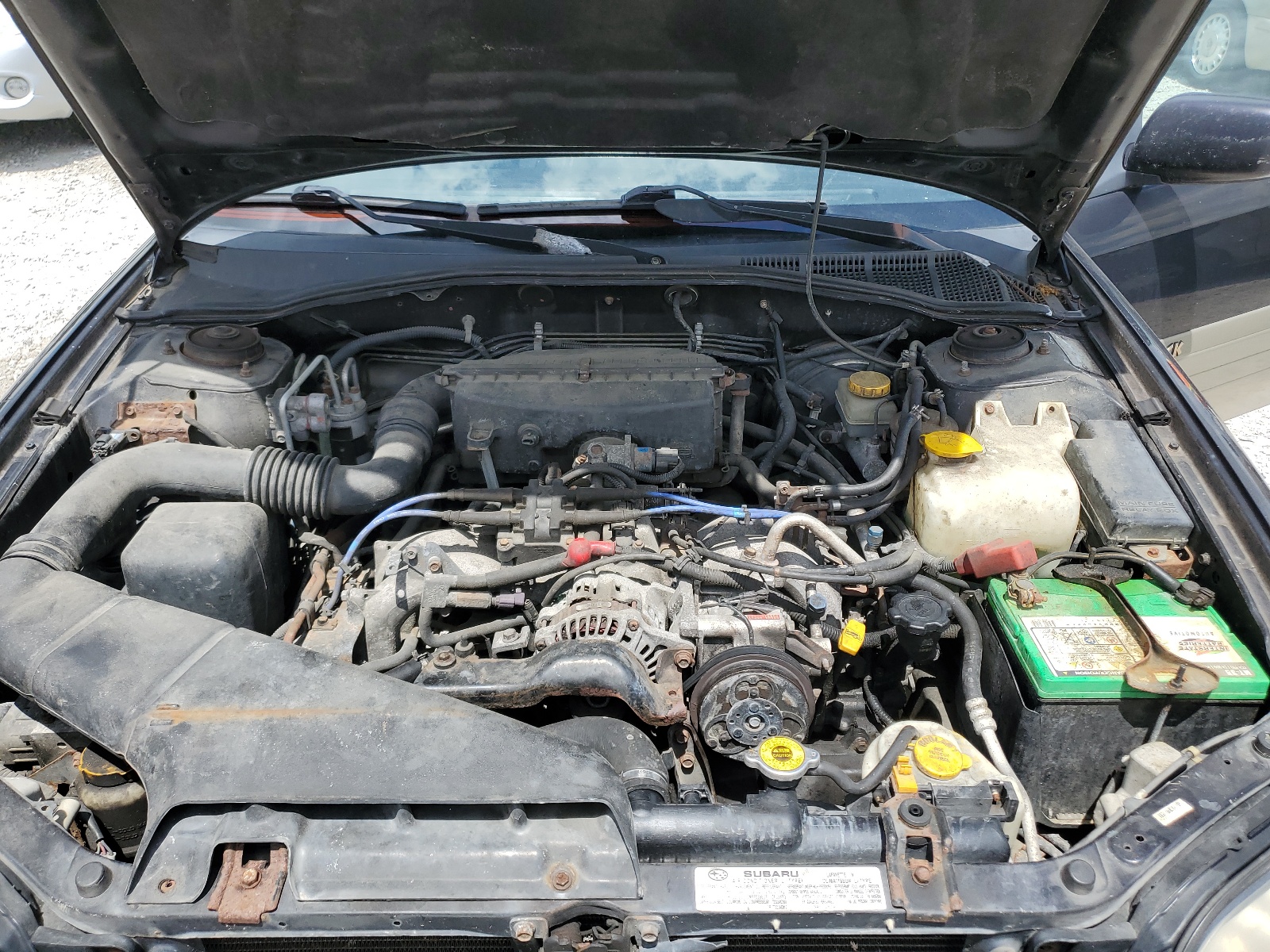 4S3BH6862Y7641148 2000 Subaru Legacy Outback Limited