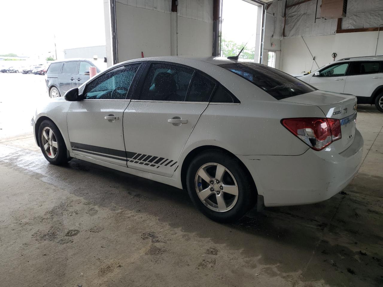 2012 Chevrolet Cruze - Image 2