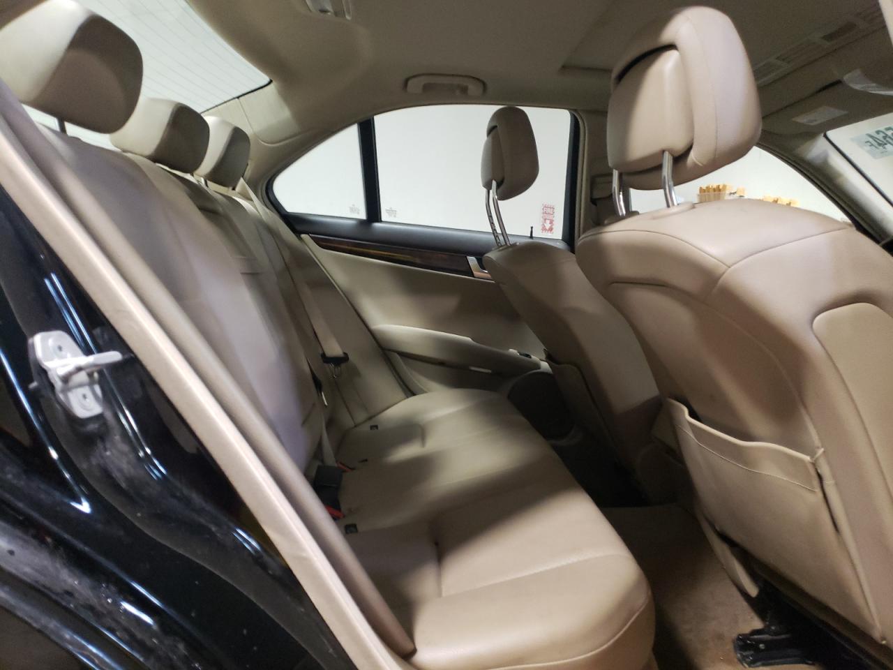 2014 Mercedes-Benz C 300 4Matic VIN: WDDGF8AB5ER308687 Lot: 53590564