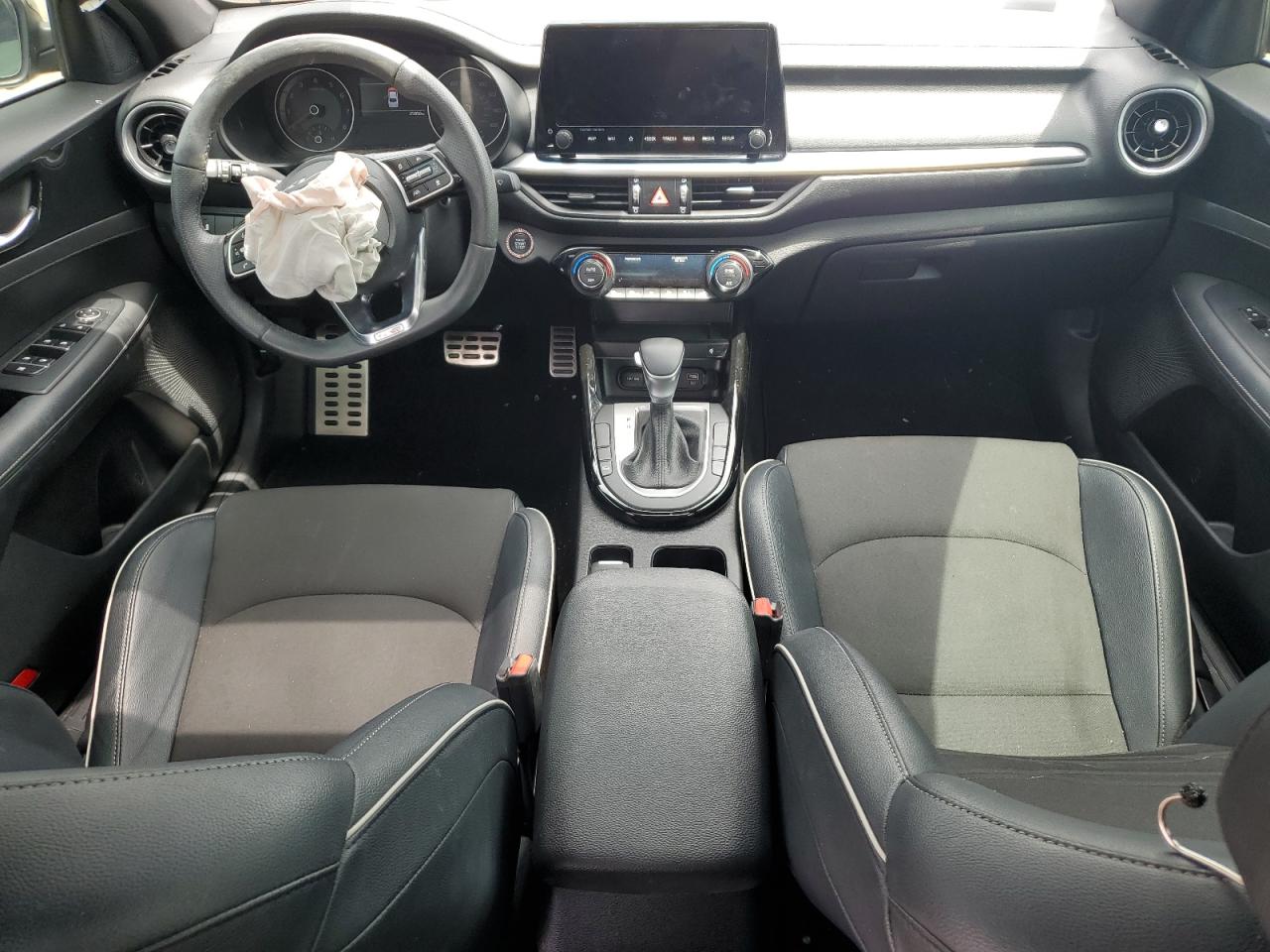 2022 Kia Forte Gt Line VIN: 3KPF54AD0NE429027 Lot: 57109264