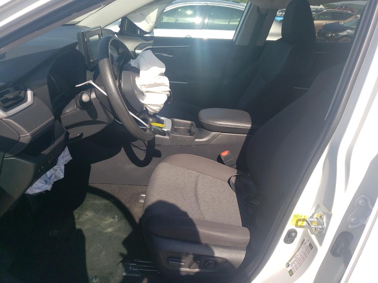 2021 Toyota Rav4 Xle VIN: 2T3W1RFV2MW151003 Lot: 53771734